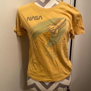 Very cool Mad Engine NASA tshirt - small
